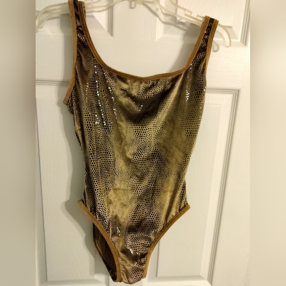 Gideon Oberson Fuxe Snake Skin Women One Piece Swimsuit,Bundle With Matching Dre